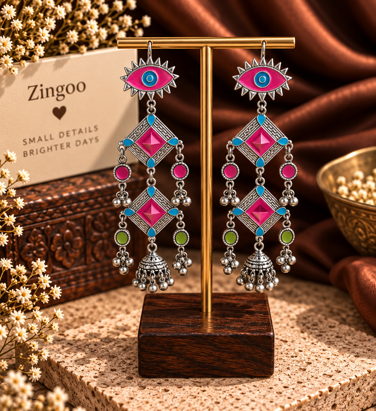 Eye Dangle Earrings