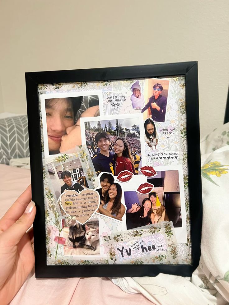 Couple photo frame